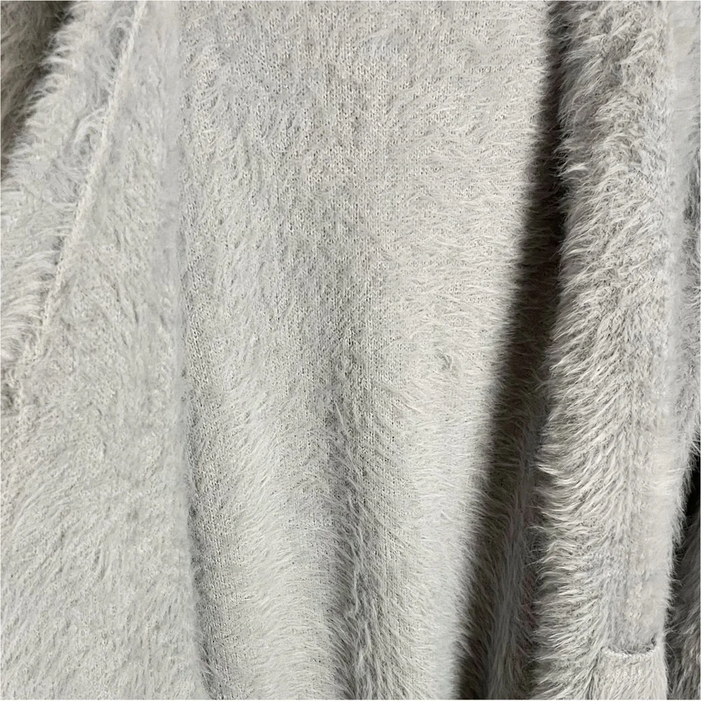 Papillon Fuzzy Light Slate Open Cardigan. Size Medium. - Picture 5 of 9